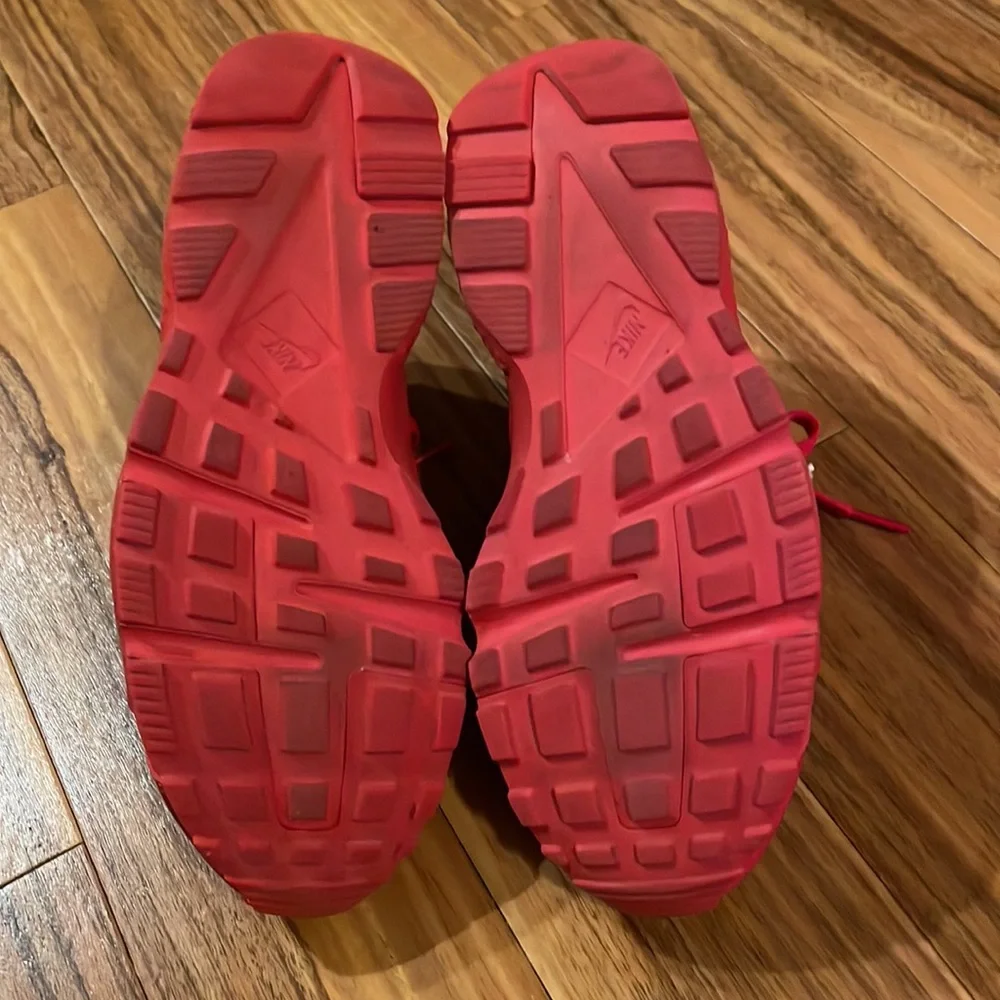 BIG KIDS' NIKE HUARACHE RUN CASUAL SHOES - Picture 3 of 3